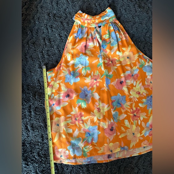 Women’s Floral Orange Sleeveless Turtleneck Size Medium - Picture 10 of 13